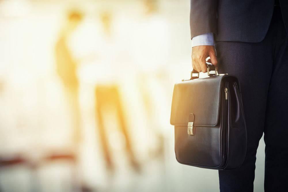 Role of Financial Stocks in Portfolio Diversification